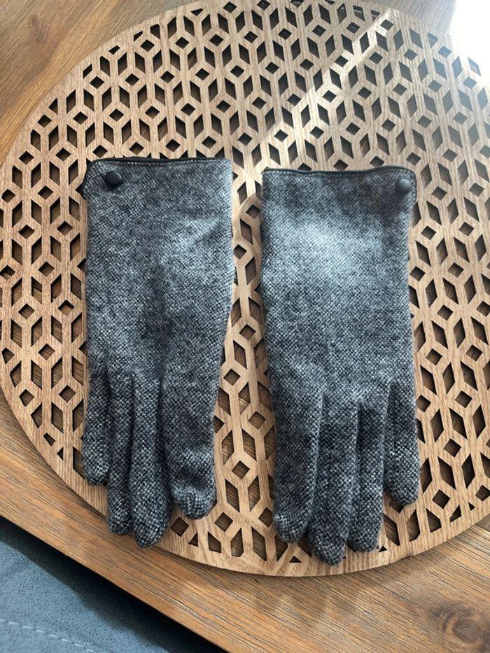 Gants neufs - photo numéro 1