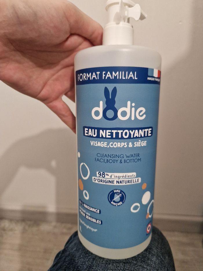 Eau nettoyante Dodie format familial - photo numéro 1