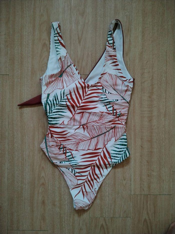 Maillot de bain une pièce Shein S - photo numéro 3