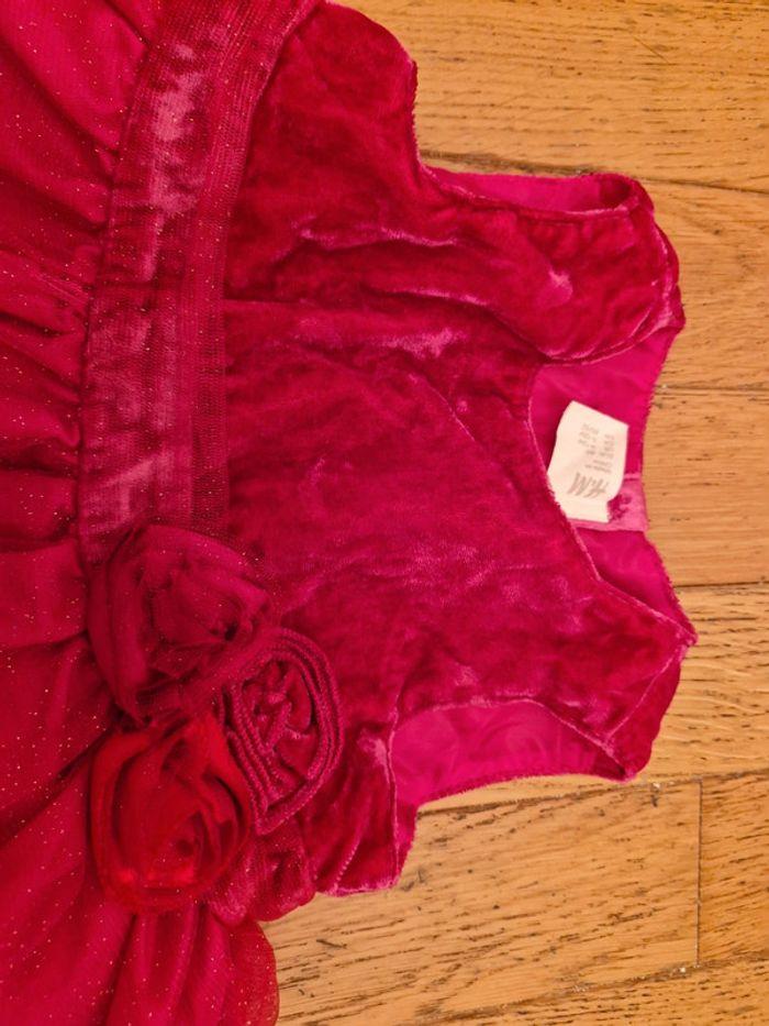 Robe h&m 80 cm rose pour les fêtes - photo numéro 2