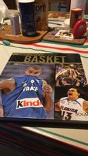 Livre d’or Basket 2007 de David Loriot préface de Tony Parker très bon état