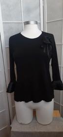 Joli haut noir blouse T 42 44