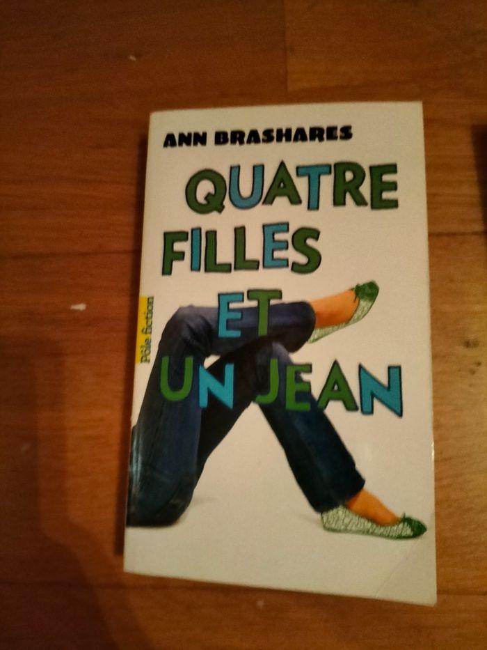 Livre ados  Quatre filles et un jean Tome 1et2 - photo numéro 1