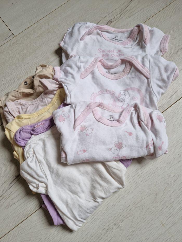 Lot vêtements été bebe fille 1 mois - photo numéro 2