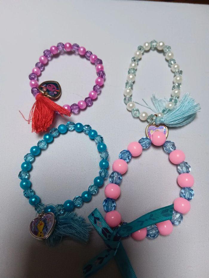 Lot de 4 bracelets Disney fille - photo numéro 2