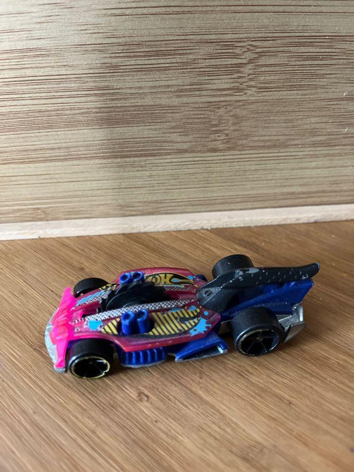 Voiture Hot Wheels - photo numéro 4