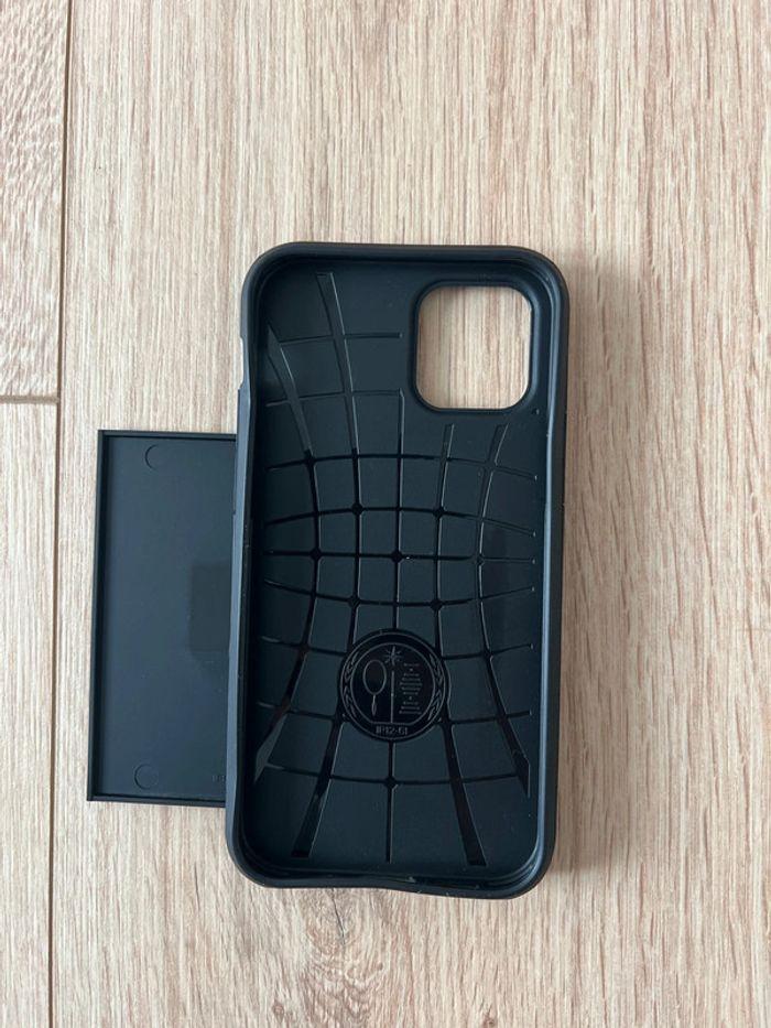 Coque porte carte Neuf iPhone 12 - photo numéro 3