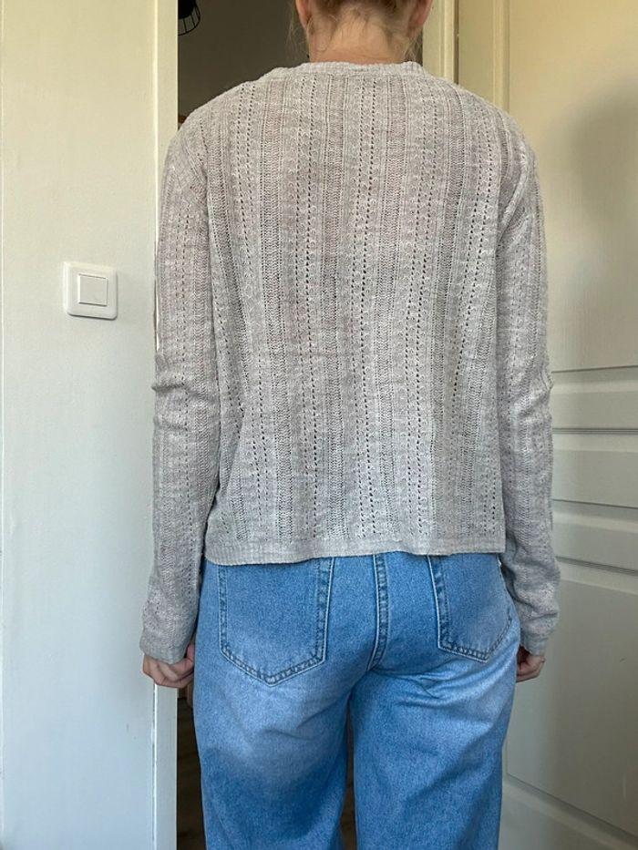 Pull beige ajouré Bershka taille 40 💖 - photo numéro 3