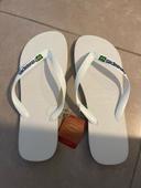 Tong havaianas adulte blanche