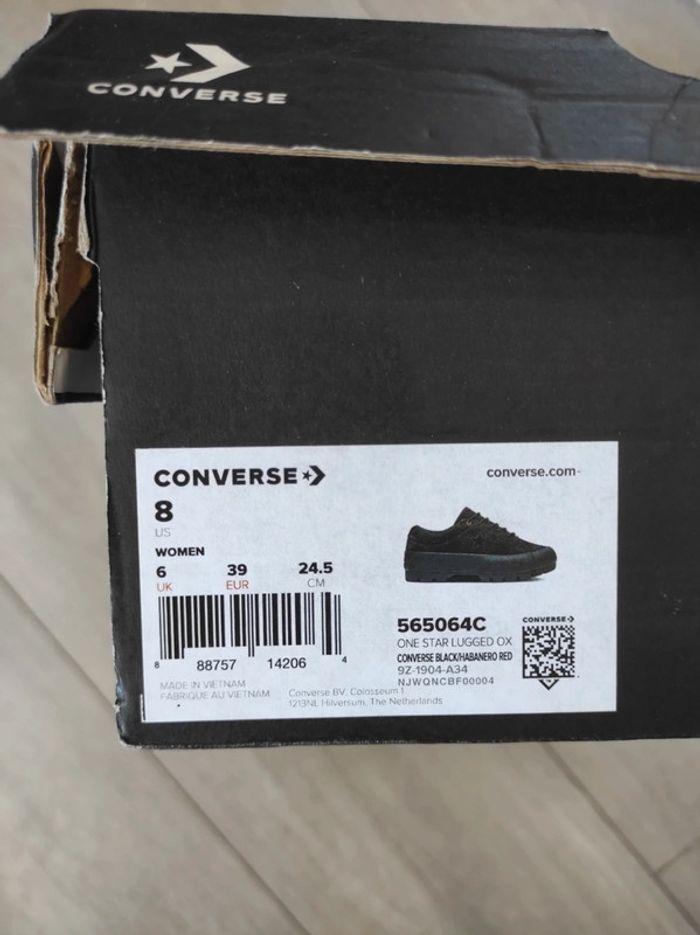 Converse one star lugged leather taille 39 en cuir noir très peu porté - photo numéro 8