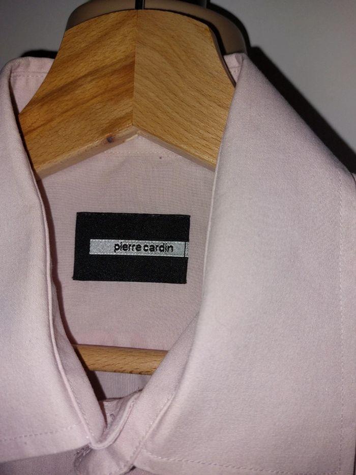 Chemise pierre cardin taille M(39) peu portée - photo numéro 2