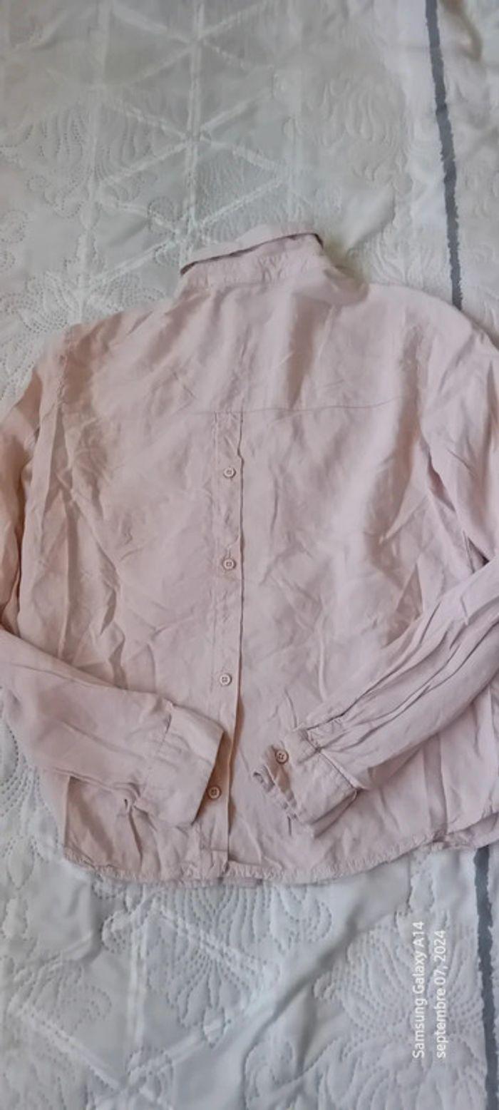 Chemise en viscose boutonnage au dos rose femme xs bershka xs - photo numéro 3