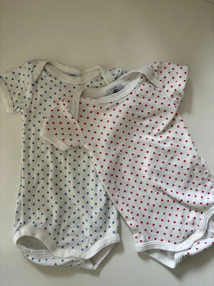 Lot de 2 bodies Petit Bateau - photo numéro 1