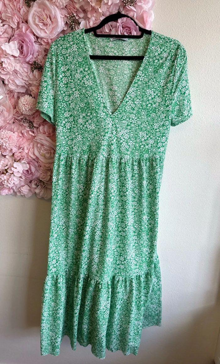 Robe longue Zara vert avec motifs fleuris, taille M - photo numéro 4