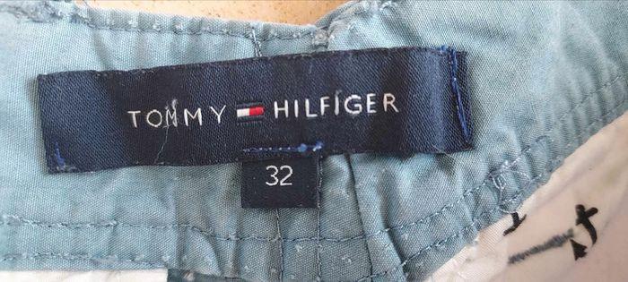 short Homme Tommy Hilfiger 32 - photo numéro 1