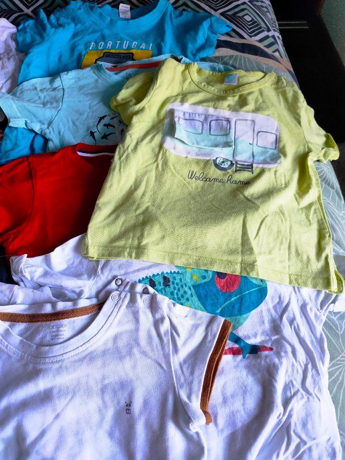 Gros lot t-shirt manches courtes 2 ans - photo numéro 4