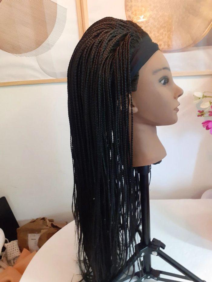 Perruque micro braids  longueur dos - photo numéro 12