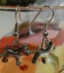 Boucles d'oreilles chien