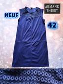 💦 Robe Automne Hiver neuve taille 42 FR Armand Thierry velouté