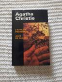 Livre Agatha christie