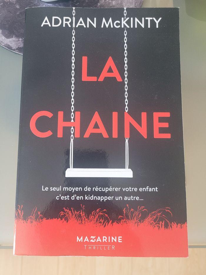 LIVRE La Chaîne par Mazarine