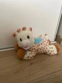 Peluche musicale Sophie la girafe