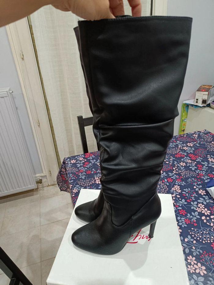 Bottes talons aiguilles comme neuves Sinequanone P37 - photo numéro 4