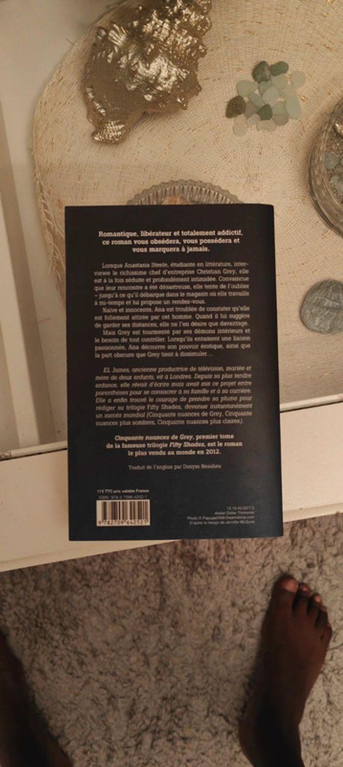 Trilogie 50 Nuances de Grey. 15e - photo numéro 3