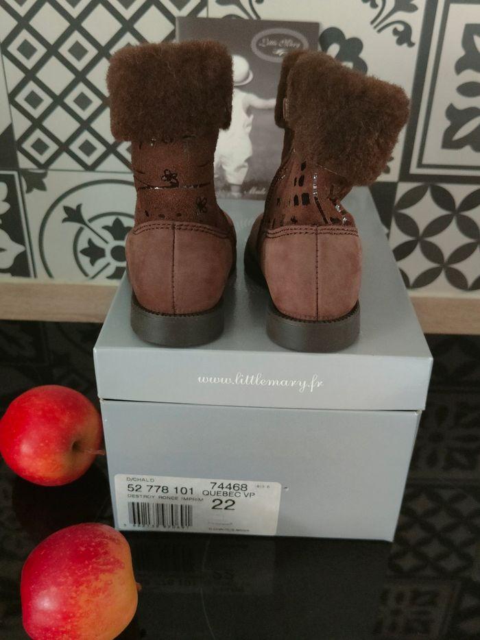 Chaussures chaudes d'hiver fille en cuir tout doux et souple. Taille 22. Neuf - photo numéro 2