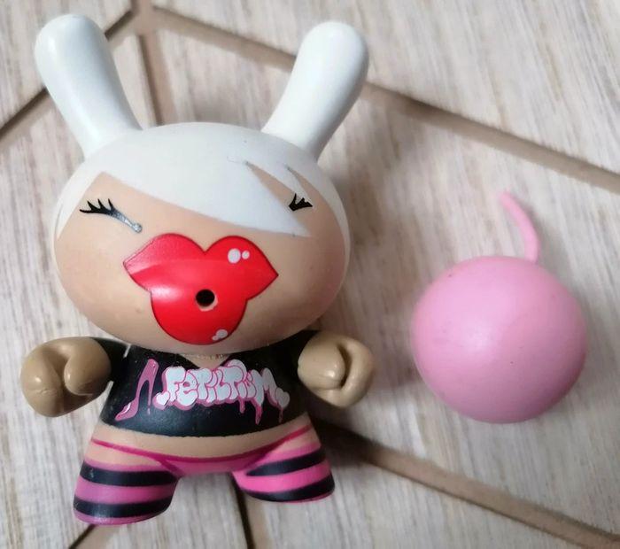 Figurine kidrobot dunny 2006 Bubble Girl par Tilt Rare - photo numéro 4