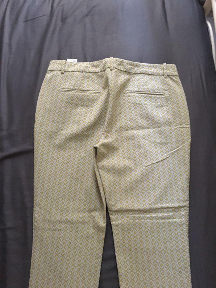 Pantalon motif vert - photo numéro 3