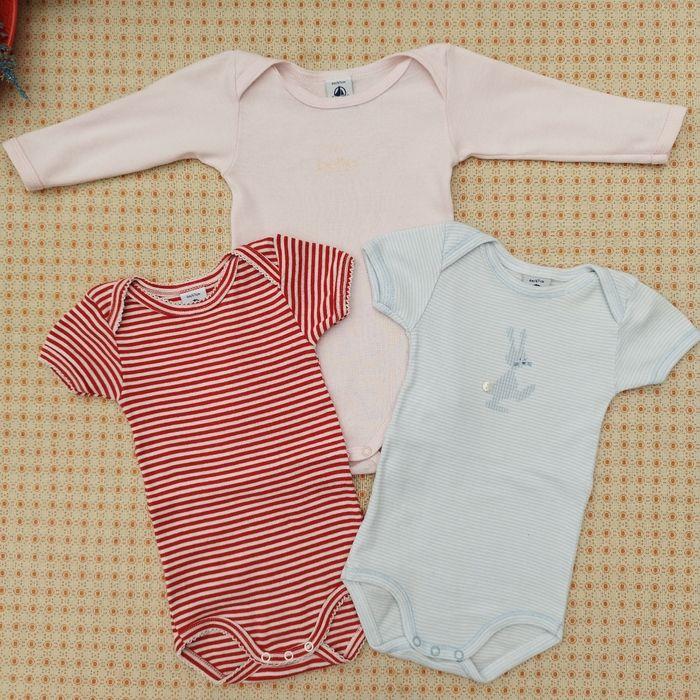 3 bodies Petit bateau 6 mois - photo numéro 1