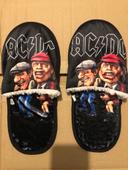 Chaussons neufs ACDC AC⚡️DC taille 42-44