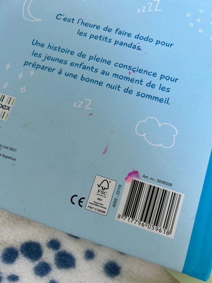 Livre ici et maintenant jouer/dormir - photo numéro 4