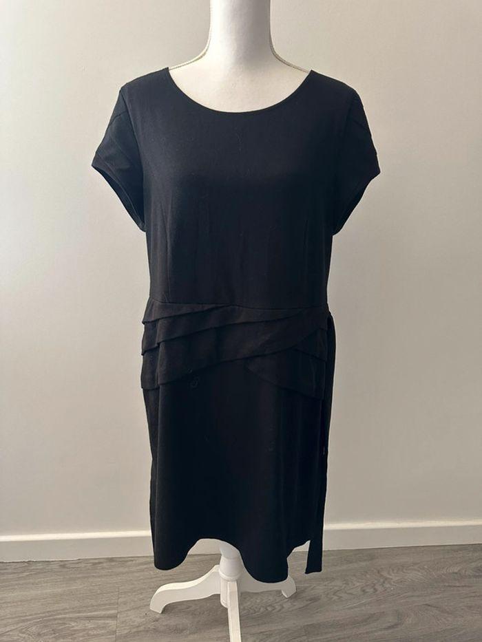 Petite robe noire Joseph Ribkoff T40 L - photo numéro 4