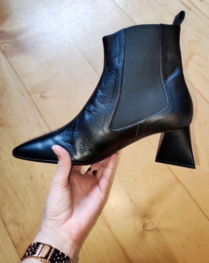 Bottines en cuir noir, Pollini, neuves, t.41 ref.SA24105C1FTC0000 - photo numéro 7