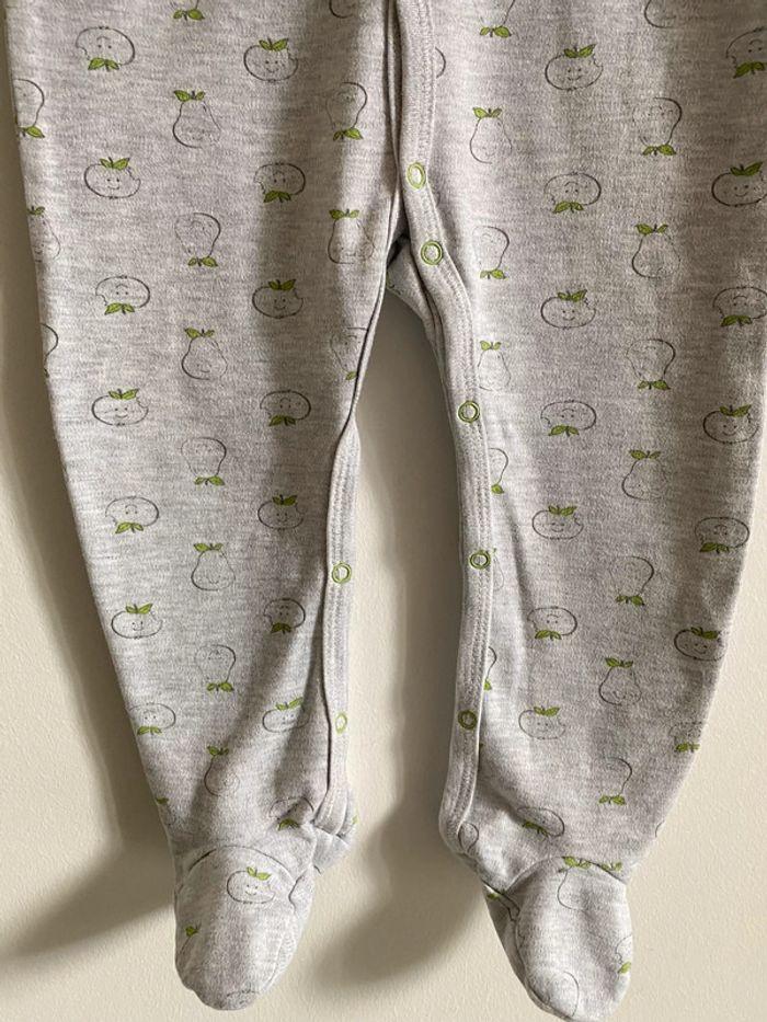 Pyjama léger en coton 1 pièce gris chiné et pomme 🍏 - 24 Mois - photo numéro 5