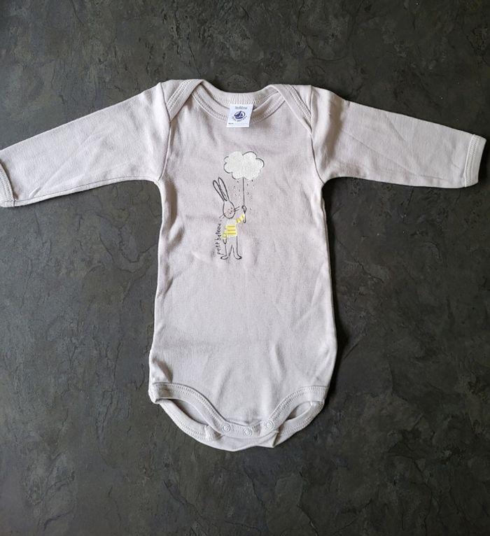 Body Petit Bateau blanc taille 3 mois