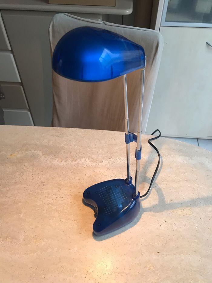 LAMPE HALOGENE DE BUREAU "MASSIVE" BLEUE - photo numéro 4