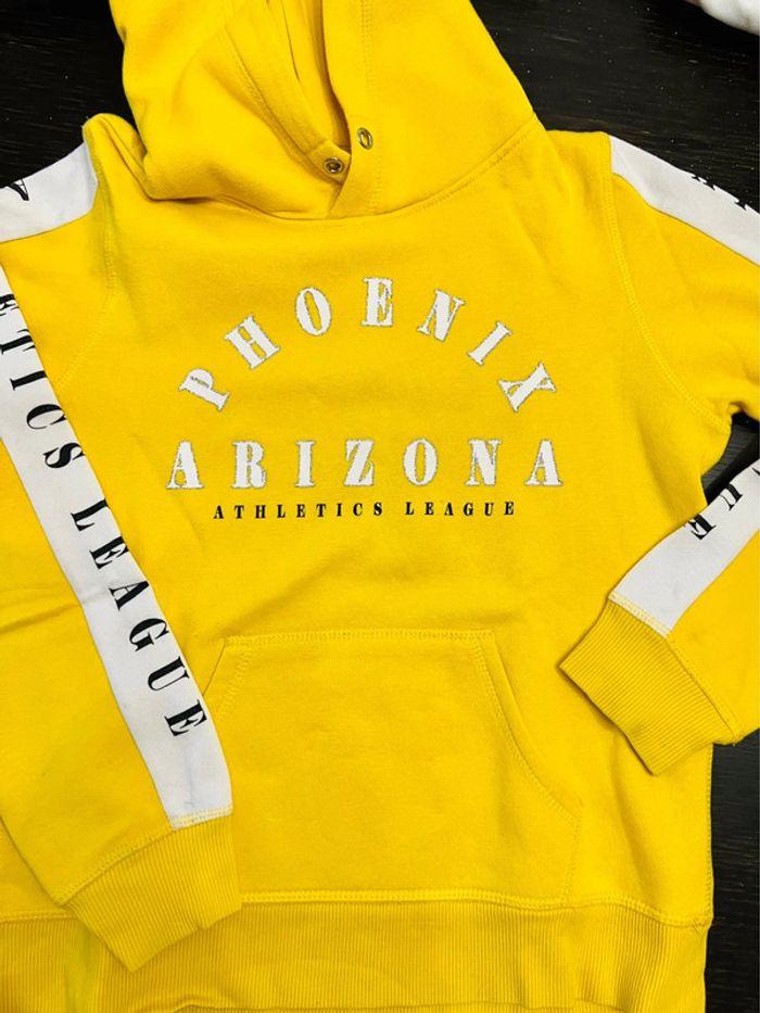 Sweat Arizona  - taille 10 ans - photo numéro 1