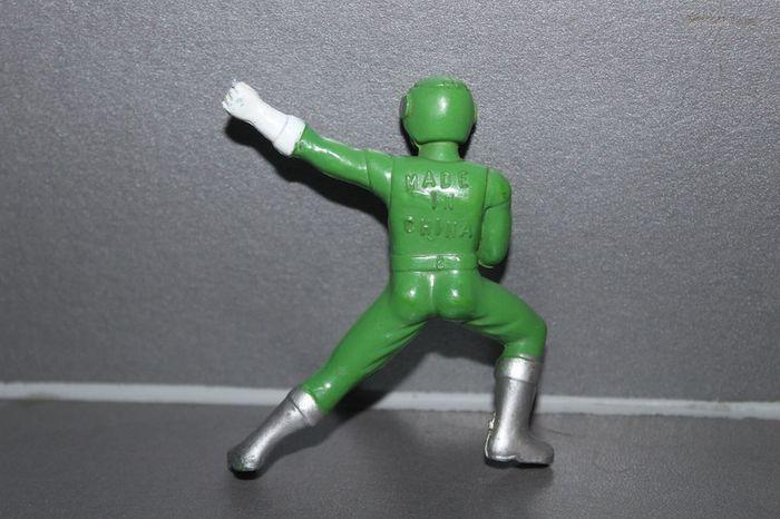 Figurine Ranger vert - Power rangers bootleg - photo numéro 2