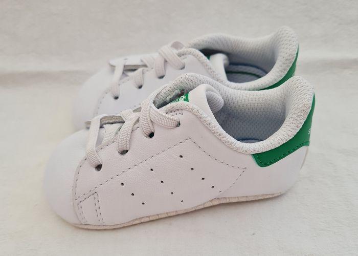 Chausson Basket  blanche  et verte Stan Smith - Taille 18 - Adidas - photo numéro 4