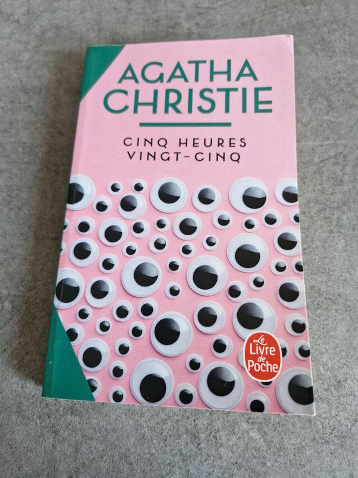 Cinq heures vingt-cinq Agatha Christie - photo numéro 1