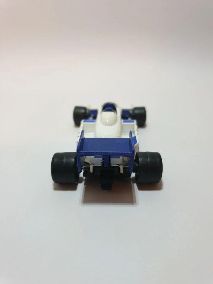 Majorette #238 🇨🇵 F1 Racing Elf 1/55 Blanche et Bleu - photo numéro 7