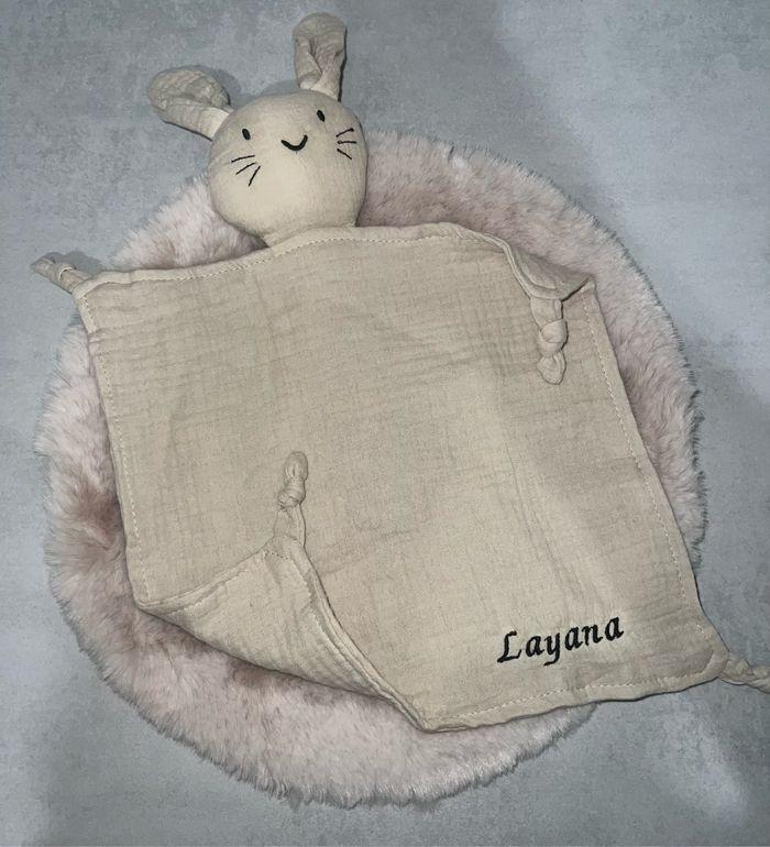 Doudou lapin personnalisé - photo numéro 3