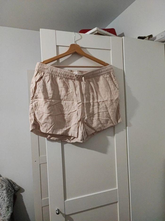 Short en tissu rose pâle h&m taille 42 - photo numéro 1