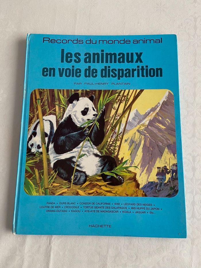 Livre ancien les animaux en voie de disparition 1972 - photo numéro 1