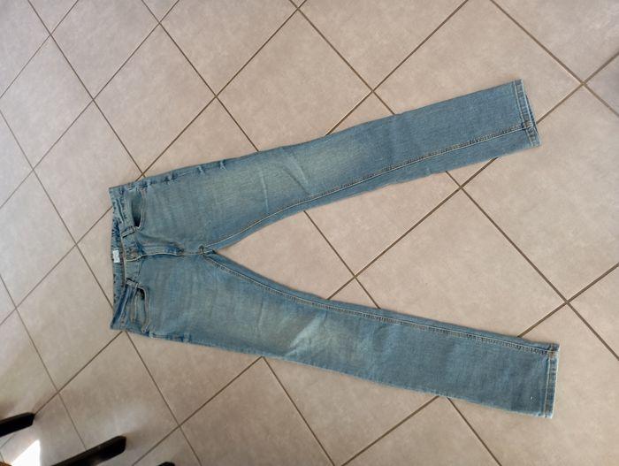 Très bon état lot 4 velours jeans homme slim skinny 38 marque Kiabi - photo numéro 8