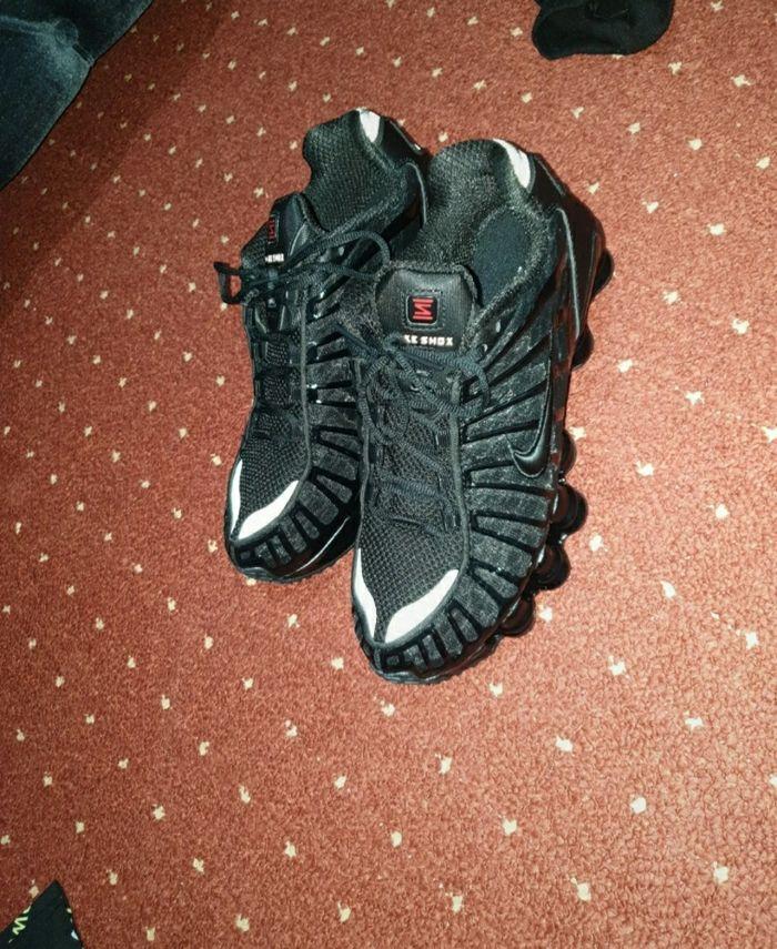 Nike shox - photo numéro 1