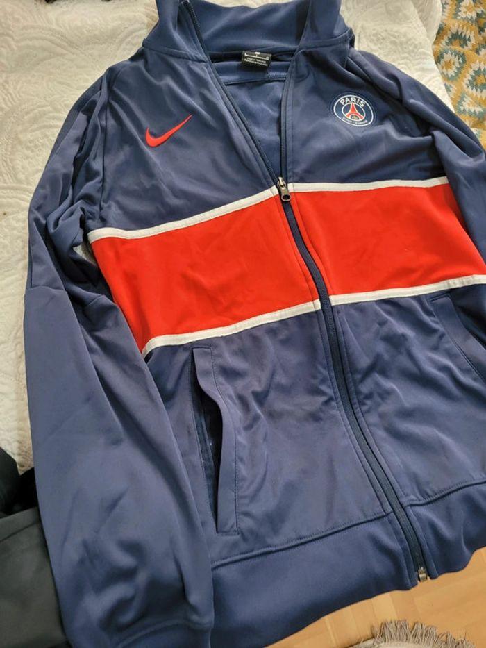 Veste Paris saint germain - photo numéro 1